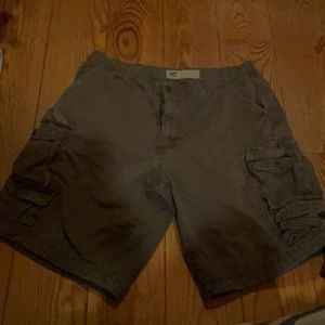 Men's Lee brown cargo shorts